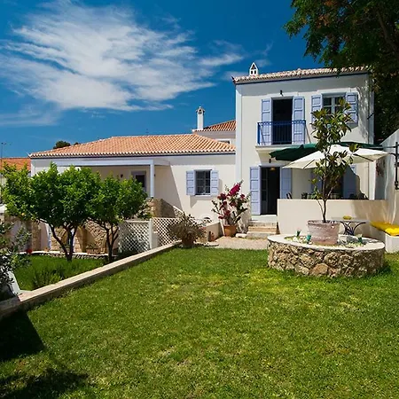 Aelia In - Charm & Convenience, 2min * Spetses Town